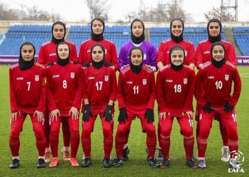 نایب‌قهرمانی دختران فوتبال ایران در کافا