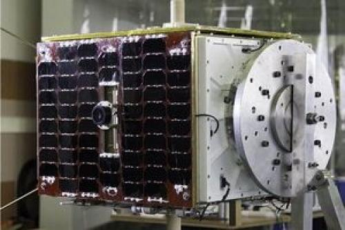 ساخت ماهواره ناهید ۳ به پژوهشگاه فضایی واگذار شد