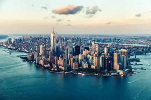  نیویورک در حال غرق شدن زیر وزن خود است