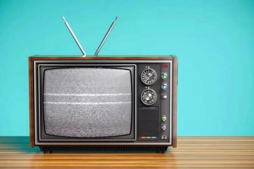  تلویزیون آخر هفته چه فیلم‌هایی پخش می‌کند؟ 