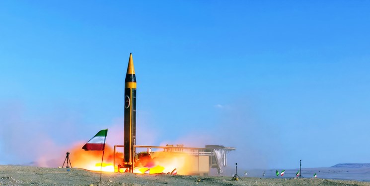  هشدار ایران به دشمنان با «خرمشهر 4»/ جدیدترین موشک بالستیک ایران چه ویژگی‌هایی دارد؟+ فیلم و تصاویر 