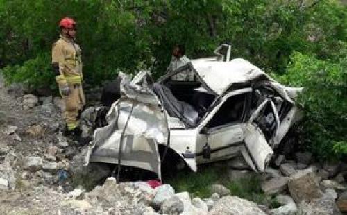 سقوط پراید به دره در سوادکوه ۲ کشته و یک مصدوم برجا گذاشت