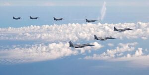  جنگنده‌های چین از تنگه تایوان عبور کردند