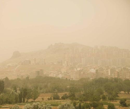 آلاینده‌های هوا در سه شهر استان مرکزی فراتر از استانداردهای زیست‌محیطی است