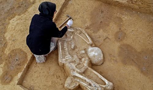 مرد دفن‌شده در مقبره مجلل ۵ هزار ساله زن از آب درآمد!
