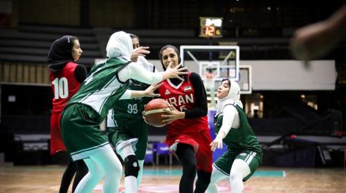 دختران بسکتبال ایران به دنبال قهرمانی 