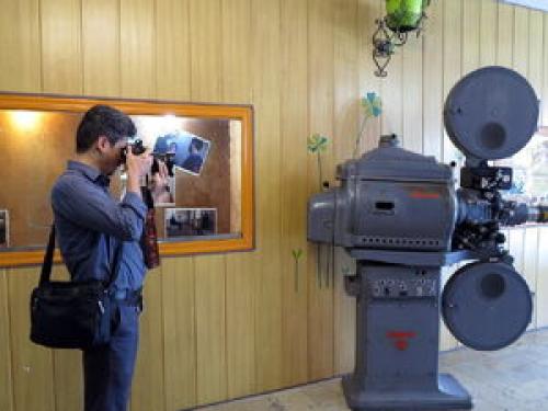 سینمای ایران اصرار به حذف «خانواده» دارد؟