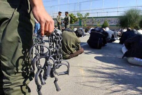 دستگیری ۱۳۶۶ خرده فروش مواد مخدر در تهران