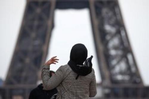 دیکتاتوری فرانسوی با اسم رمز حجاب