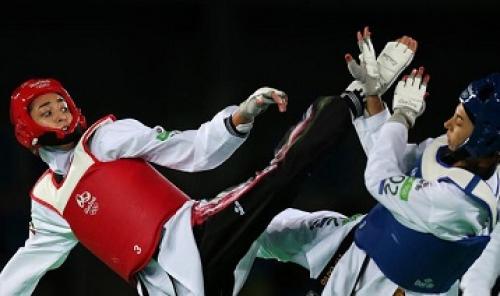 عکس/کیمیاعلیزاده اولین مدال‌آور تاریخ ورزش بانوان