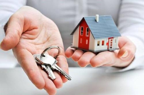 پیش فروش منازل مسکونی در املاک خلاف قانون است