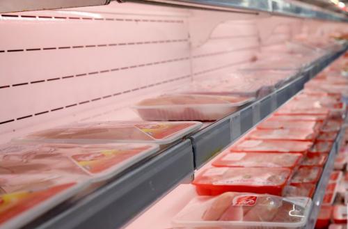 کاهش ۳۰ تا ۴۰ هزار تومانی قیمت گوشت قرمز