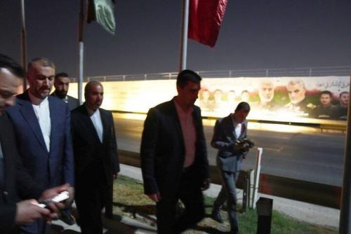وزیر خارجه در محل شهادت سردار سلیمانی حضور یافت 