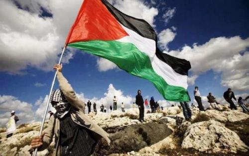 رهبرانقلاب: پیروزی نهایی با ملت فلسطین است