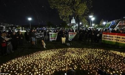  روشن کردن شمع مقابل ساختمان کنگره آمریکا 