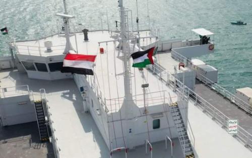 لحظه توقیف کشتی اسرائیلی توسط انصارالله یم+فیلم