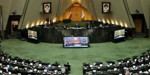  مجلس با استعفای الیاس نادران مخالفت کرد 