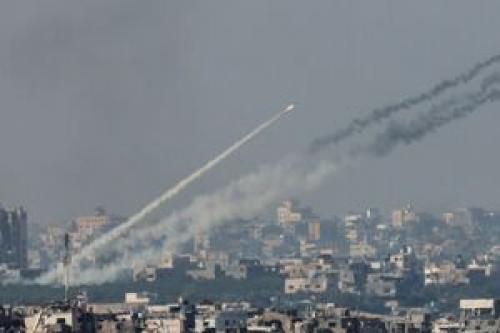 راکت باران تل‌آویو توسط مقاومت فلسطین/مذاکرات آتش بس بدون نتیجه ماند + عکس و فیلم