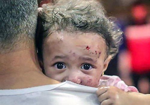 فیلم/کودکان غزه طاقت گرسنگی وتشنگی ندارند