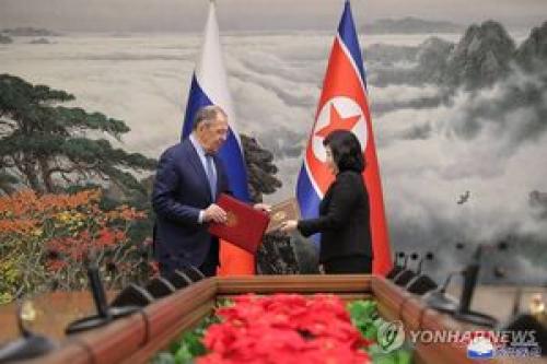 سفر وزیرخارجه کره شمالی به روسیه