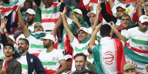 پاسخ هواداران ایرانی به کری‌خوانی حریف 
