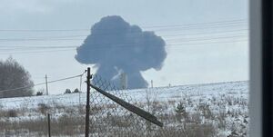 سقوط هواپیمای ترابری نظامی در منطقه بلگورود+ فیلم