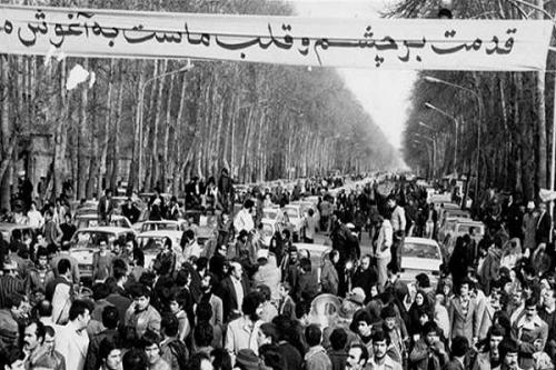 ماجراهایی که در روزهای منتهی به بازگشت امام در تهران رخ داد