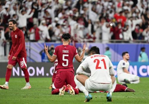 با شکست برابر قطر؛ حسرت قهرمانی ایران در آسیا ۵۱ ساله شد