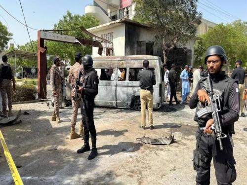 حملات به نیروهای امنیتی پاکستان ۵ کشته برجای گذاشت 