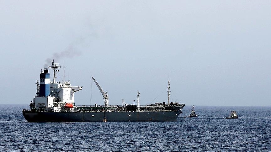  قرار گرفتن یک کشتی باری در جنوب بندر «المُخا» در یمن 
