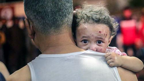 فیلم/ گریه و بی‌قراری کودک فلسطینی در شمال نوار غزه بخاطر گرسنگی