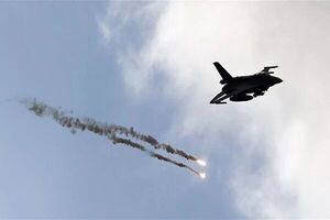 بمباران مواضع تروریست‌ها در ادلب 