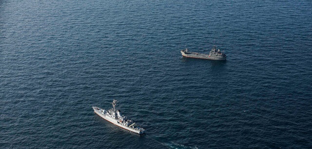 فرمانده نیروی دریایی ارتش از حضور ۴ ناوگروه این نیرو در آب های آزاد خبر داد
