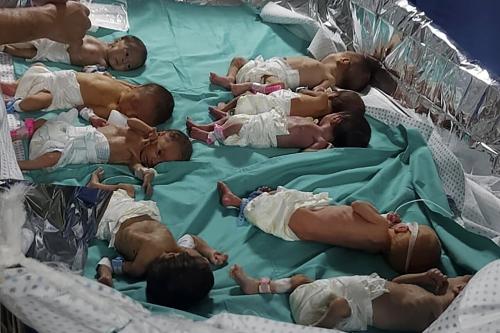 سوء‌ تغذیه نوزادان در غزه