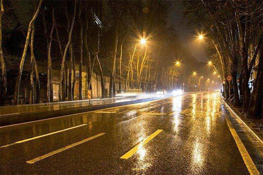  تایم لپسی زیبا از هوای بارانی شب گذشته تهران
