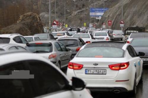تصادف زنجیره‌ای اتوبان تهران- پردیس را قفل کرد
