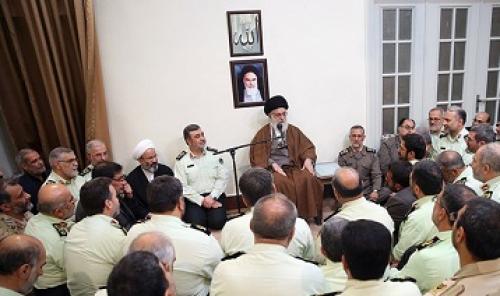 عکس/ دیدار جمعی از فرماندهان ناجا با رهبر انقلاب