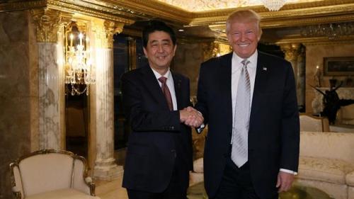 دیدار نخست‌وزیر ژاپن و ترامپ در نیویورک