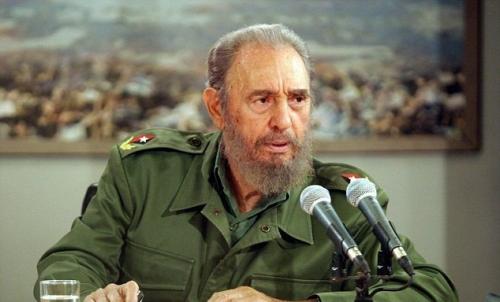 خاکستر پیکر فیدل کاسترو رهبر انقلاب کوبا به سانتیاگو رسید