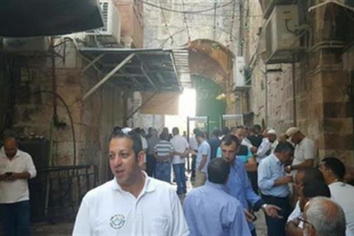 اعتراض کارمندان اوقاف فلسطین به گیت های مسجد الاقصی 