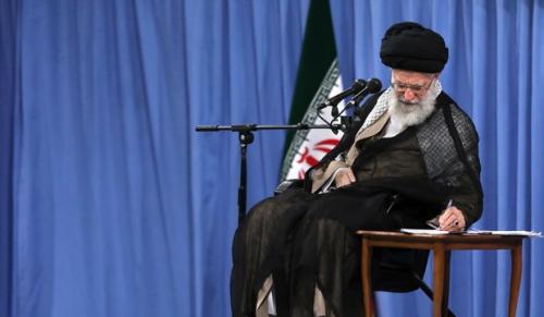 رهبر انقلاب در پاسخ به نامه مولوی عبدالحمید/ ارکان نظام موظفند هیچ گونه تبعیضی بین ایرانیان روا ندارند