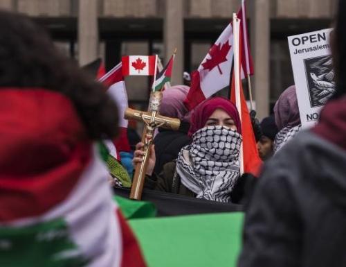  عکس/ موج اعتراضات به تصمیم ترامپ در کانادا
