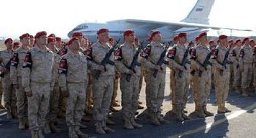  ادای احترام پوتین به نظامیان کشورش در سوریه