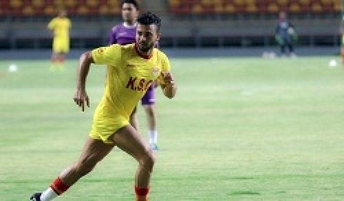 خبری که موجب نگرانی هواداران “پرسپولیس” شد ؛ خرید جنجالی “پرسپولیس” نیامده جدا می شود؟!
