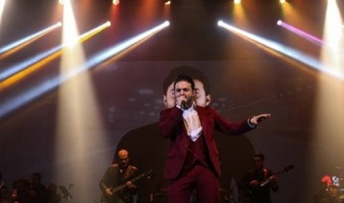 تجدید دیدار "بابک جهانبخش" با هواداران تهرانی اش 