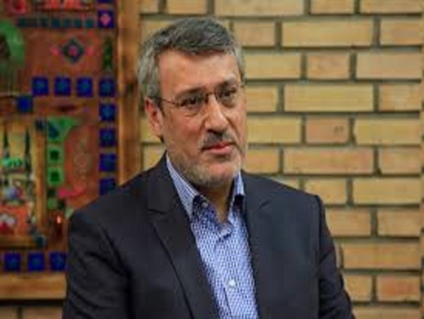 بعیدی‌نژاد: باید مواظب پوست خربزه‌ها بود