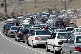 ترافیک نیمه سنگین در جاده چالوس و کرج