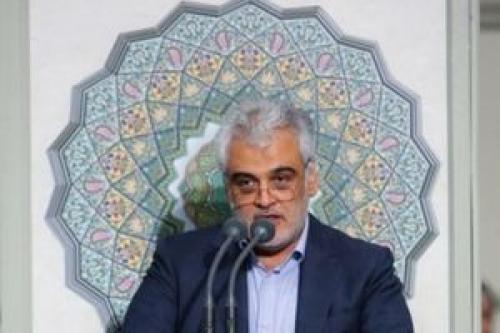  طهرانچی: ریل‌گذاری دانشگاه آزاد اسلامی را تغییر می‌دهیم