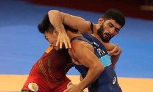  اولین مدال کشتی‌فرنگی بدست آمد