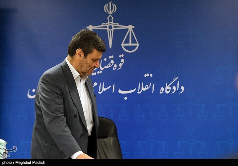 آغاز محاکمه علنی حمید باقری درمنی/ ۵ متهم پرونده فراری هستند 